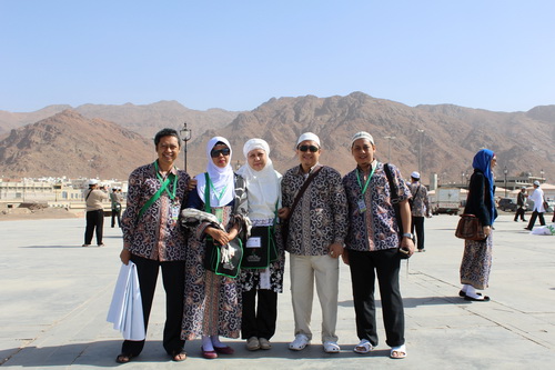 Perjalanan Umroh Rafisa Tours
